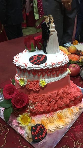 Customized Wedding Cake